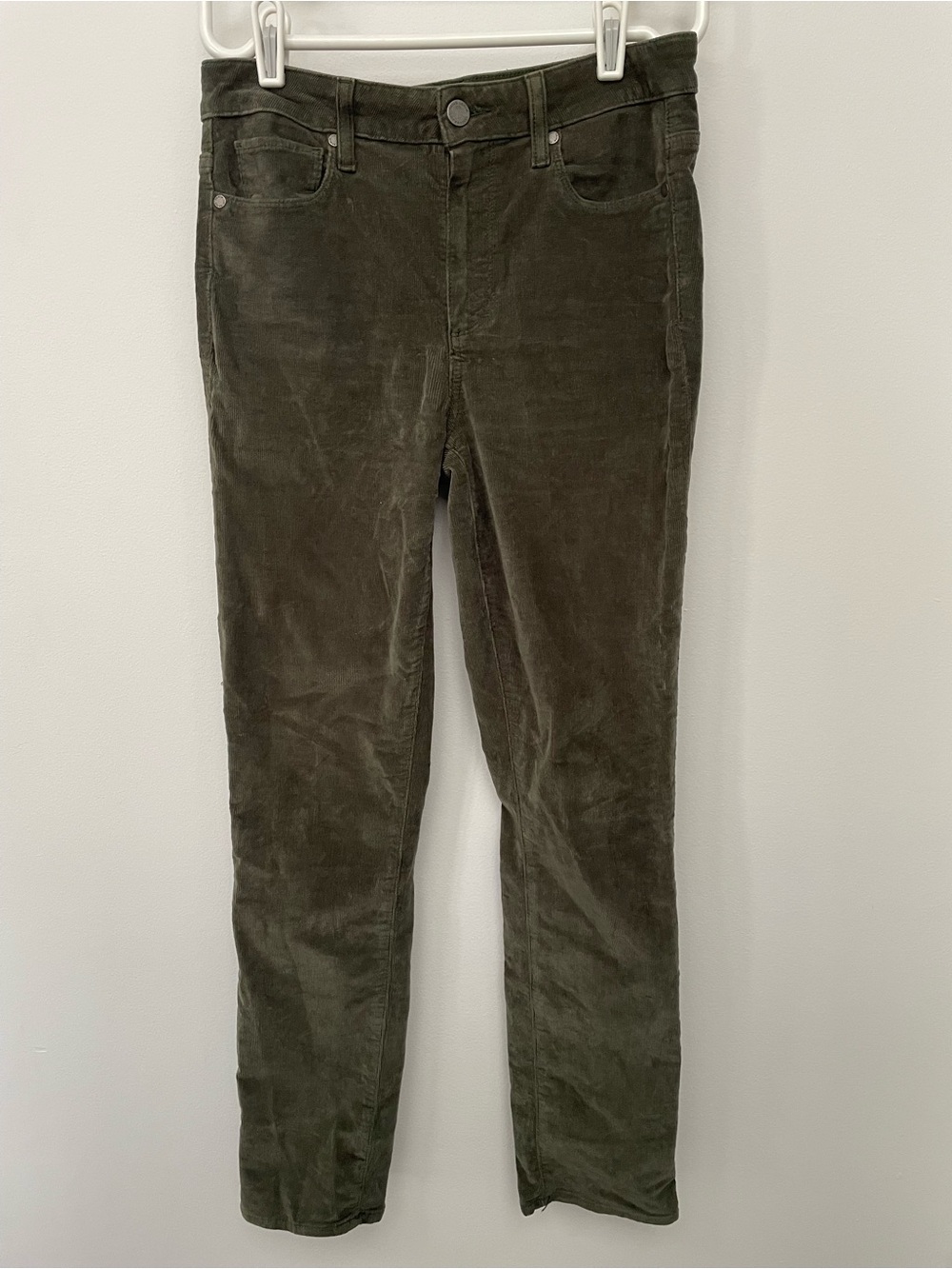 Paige Women’s Slim fit olive green corduroy pants size 27
